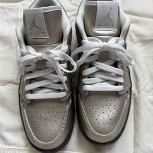 Air Jordan 1 Low SE Women's Shoes